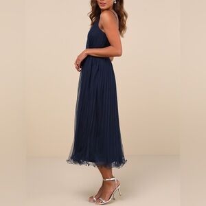 🏷️ NWT Lulu's Exemplary Aura Tulle Surplice Midi Dress, Navy